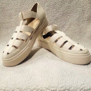 BC Footwear Cream Sandals